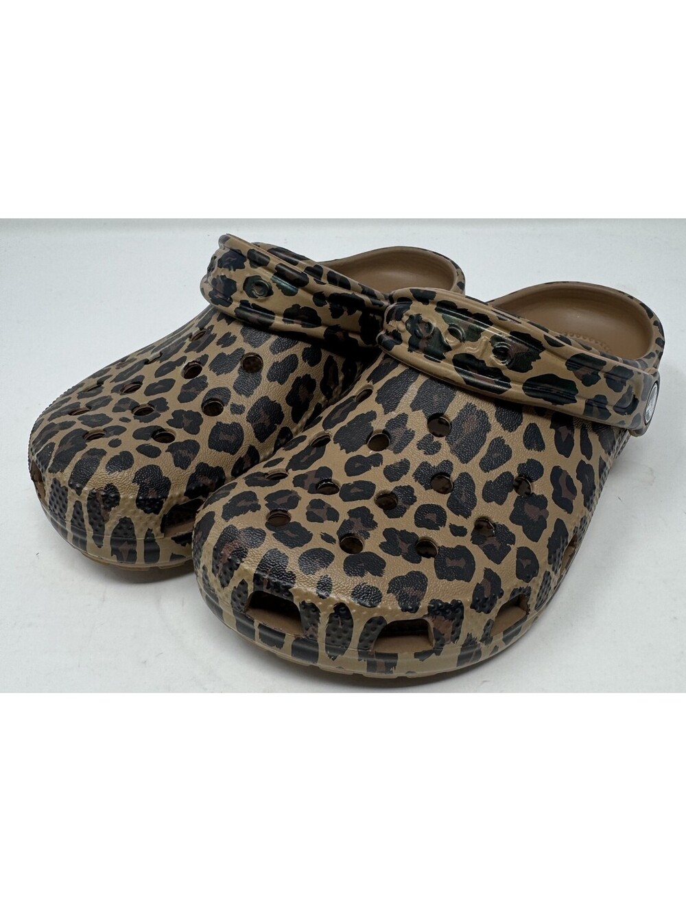 Crocs Classic Platform Animal Croc Color: Sepia/Leopard Print NEW Size: US W5 M3
